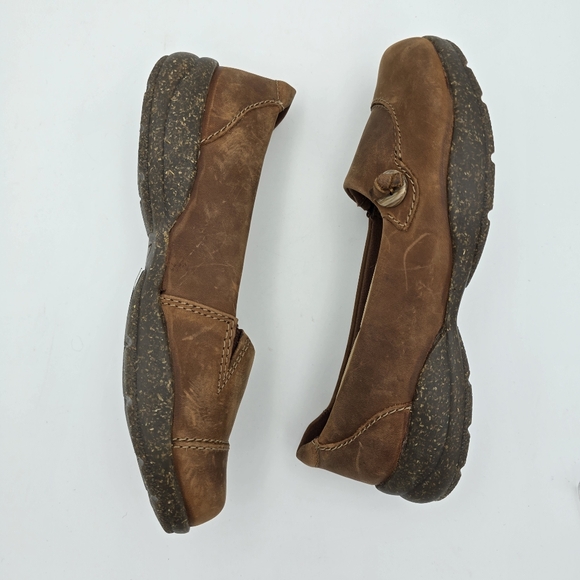 6N - NARROW - Clarks Roseville Sky Women's Slip-Ons, Mahogany Leather, Like New! - Picture 16 of 16